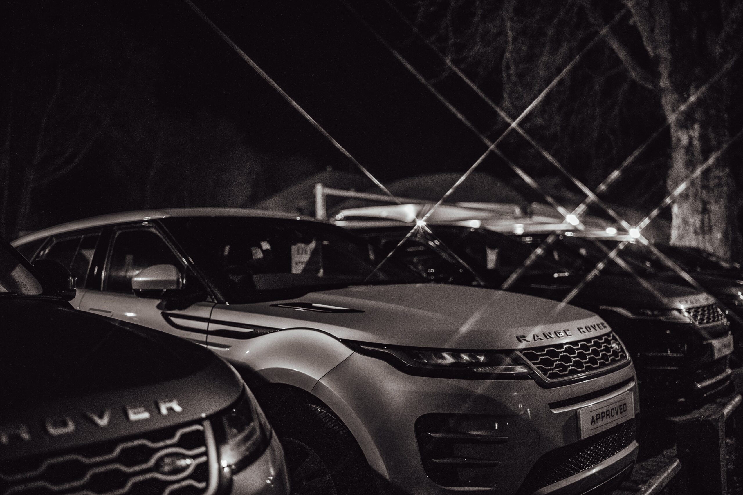 Desbravando Territórios com Confiança: Garanta a Longevidade do seu Land Rover com Cuidados Adequados